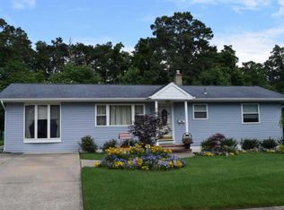 12 Parkway Blvd, Toms River, NJ