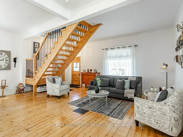 971 Elias St, London, ON N5W 3P5