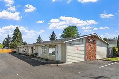 2nd image of 4425 Pacific St SW #1