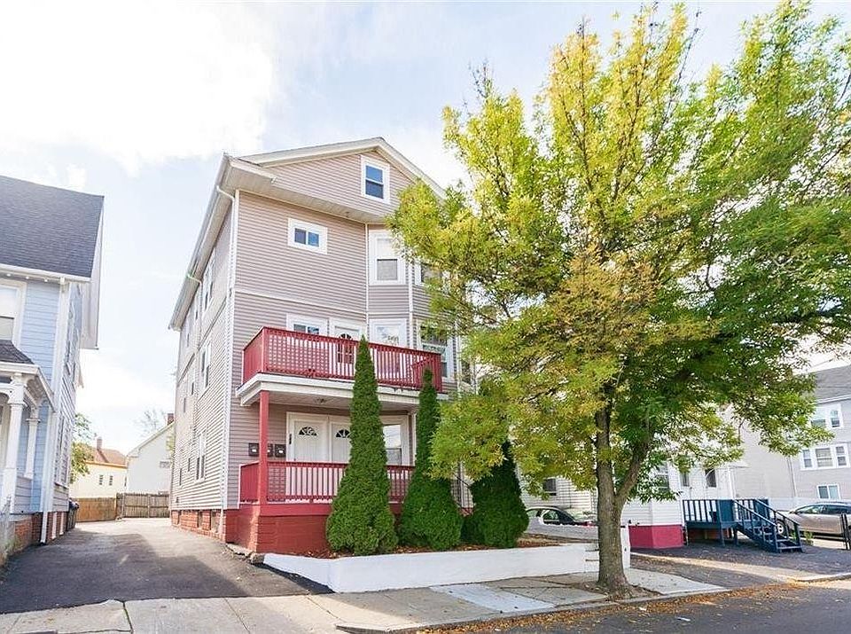 1st image of 148 Jewett St #1
