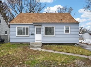 209 Northwood Dr, Syracuse, NY 13211