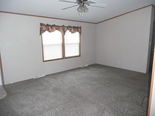 2nd image of 5070 Matterhorn Ln