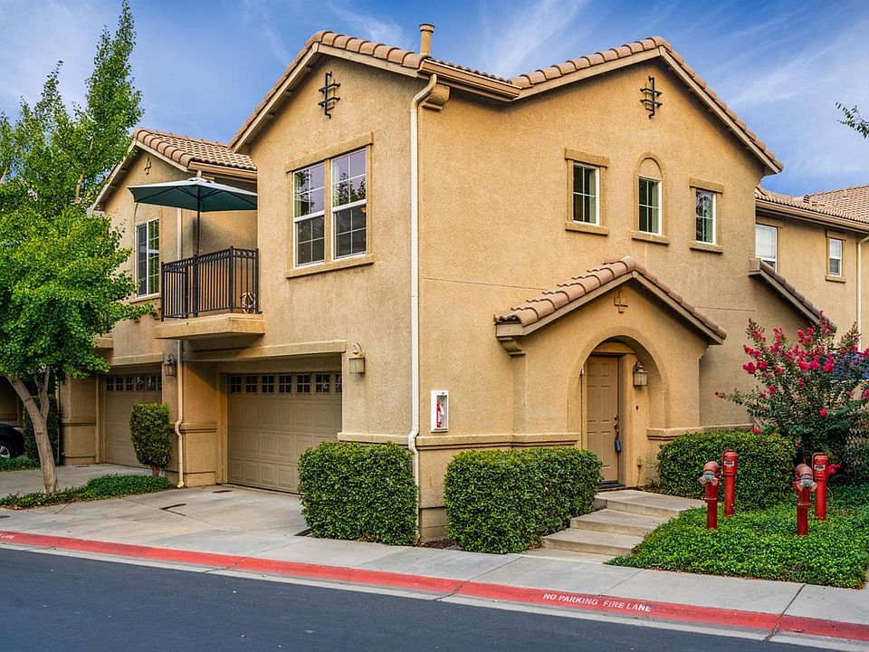 1st image of 3301 N Park Dr Unit 1612