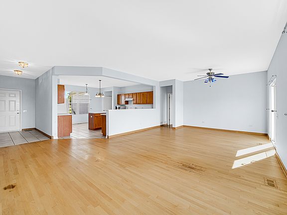 5th image of 12967 Summerview Dr