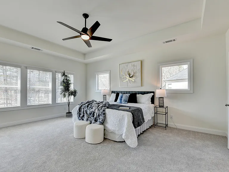 2405 Colliers Ln — Photo 16