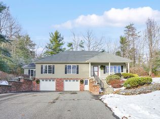 1 Pioneer Dr, Palmer, MA 01069
