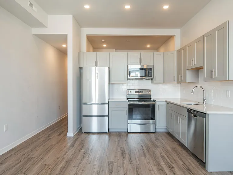 1143 N 3rd Street — Photo 34
