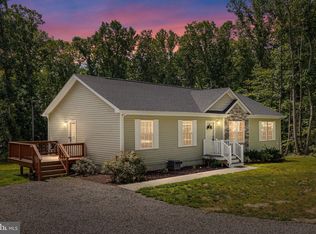 2730 Oakland Rd, Louisa, VA 23093