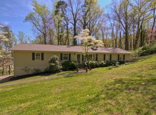 6015 Weems Rd, Knoxville, TN 37918