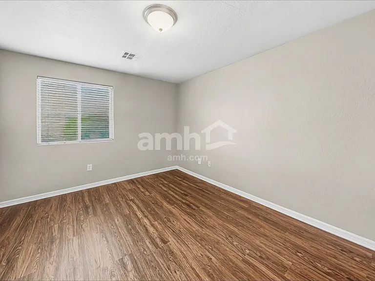 4408 Carrier Dove Ave — Photo 18
