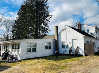 1594 Hartford New London Tpke, Oakdale, CT 06370