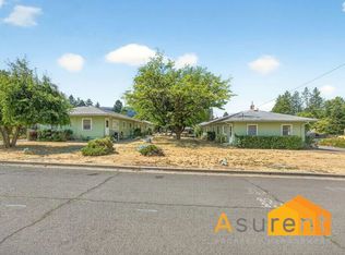 651 Park St, Ashland, OR 97520
