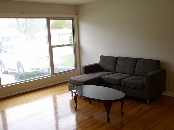 3rd image of 9417 Osceola Ave