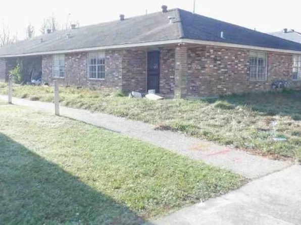 10930 Roger Dr, New Orleans, LA 70127