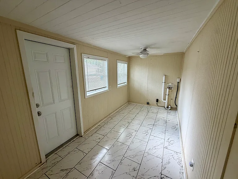 530 35th Ave N #1 — Photo 3