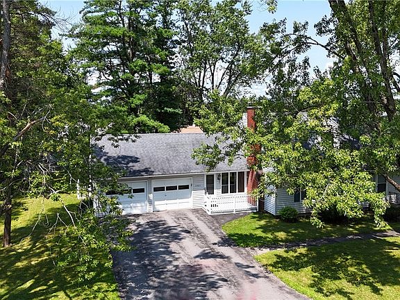 2nd image of 5321 Wilcox Rd