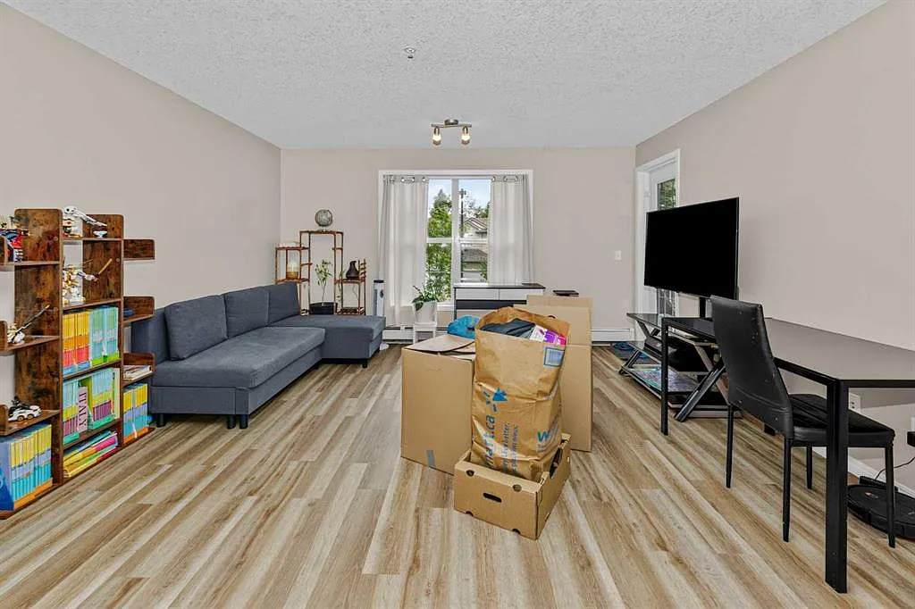 2000 Applevillage Court SE — Photo 3