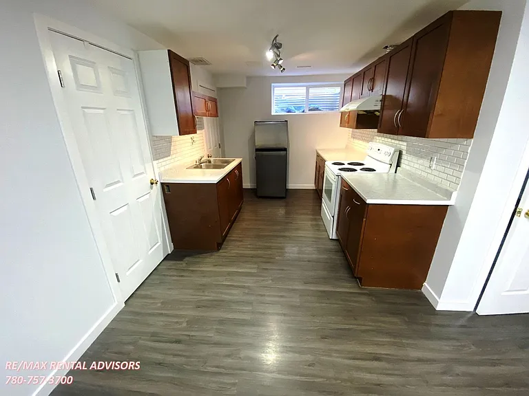 208 79th St SW — Photo 22