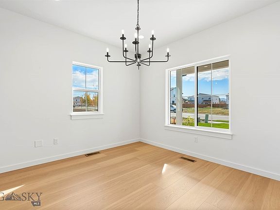 4th image of 359 Cloudfield Cir