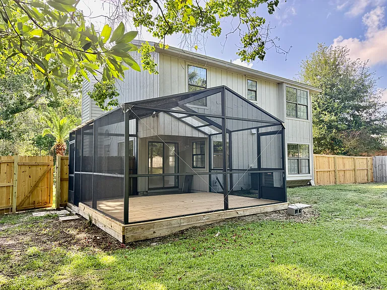 1516 Portside Dr — Photo 4