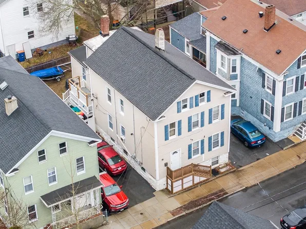 325 Cottage St, New Bedford, MA 02740