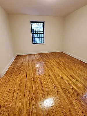 Rented by Lang Realty LLC | media 4