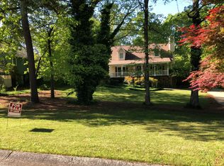 207 Forest Way, Woodstock, GA 30188