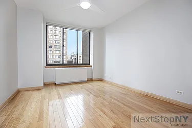 Rented by NextStopNY