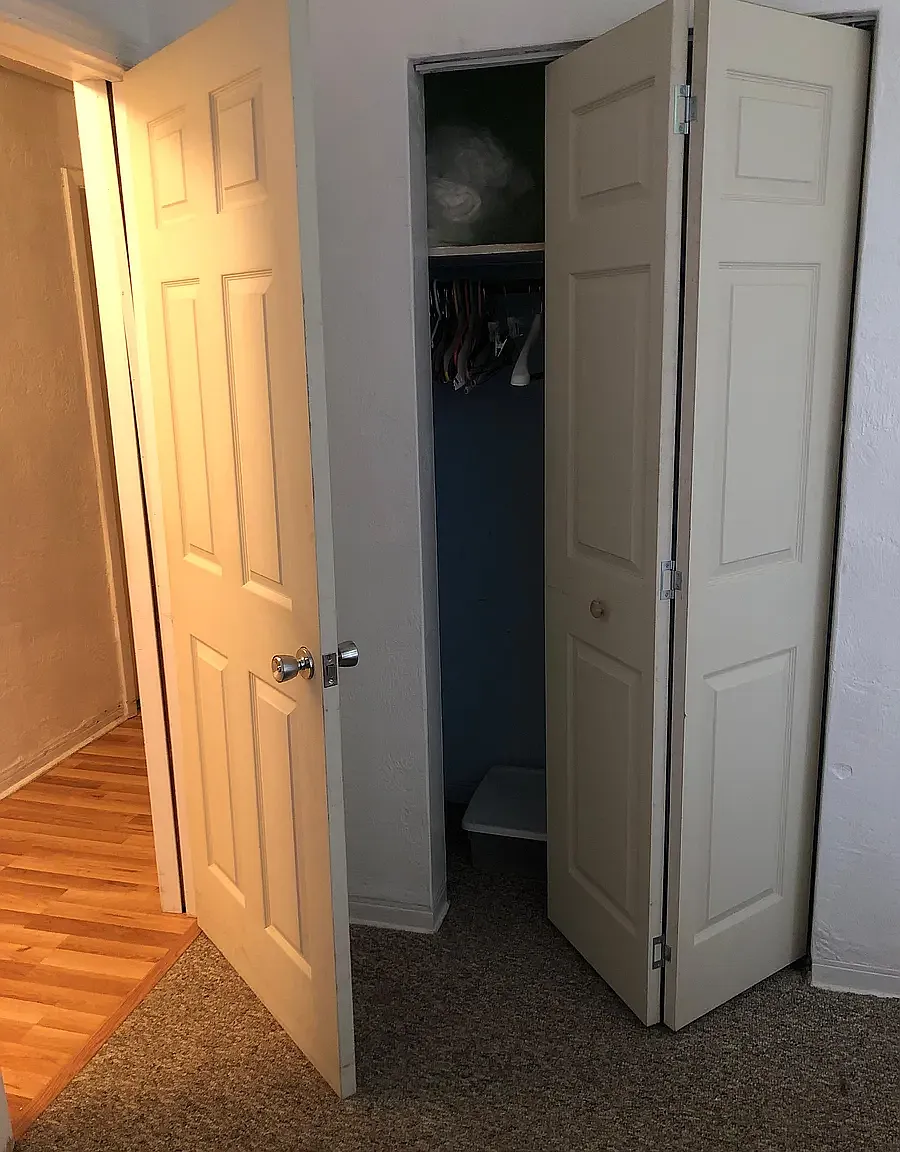 3 bed, 1800 sqft, $750 — Photo 2