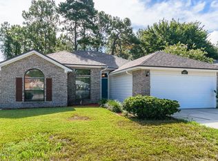 457 Casheros Cove Dr, Jacksonville, FL 32225