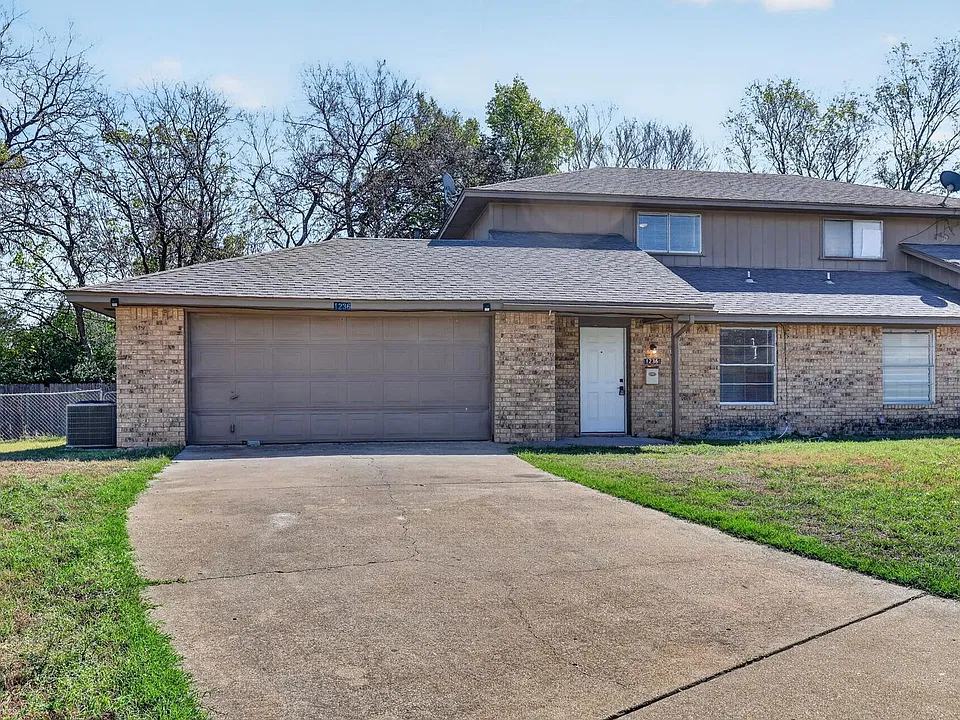 1236 Misty Ln