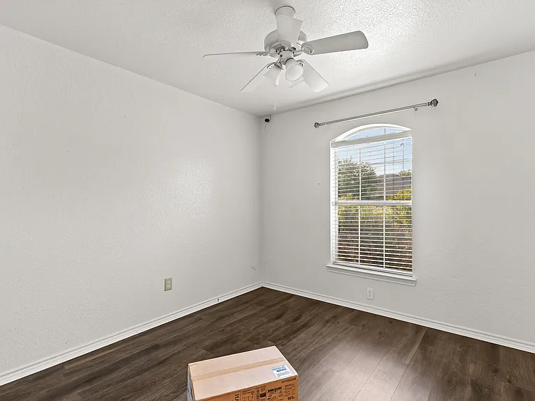 4401 Rance Ln — Photo 7