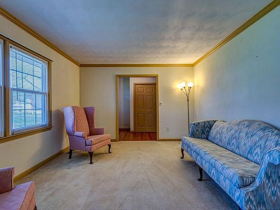 5th image of 1904 Millstream Dr