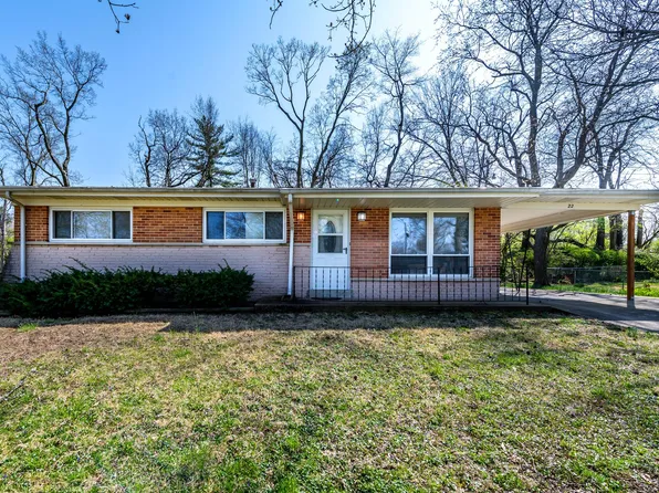 22 Queensbrook Pl, Saint Louis, MO 63132
