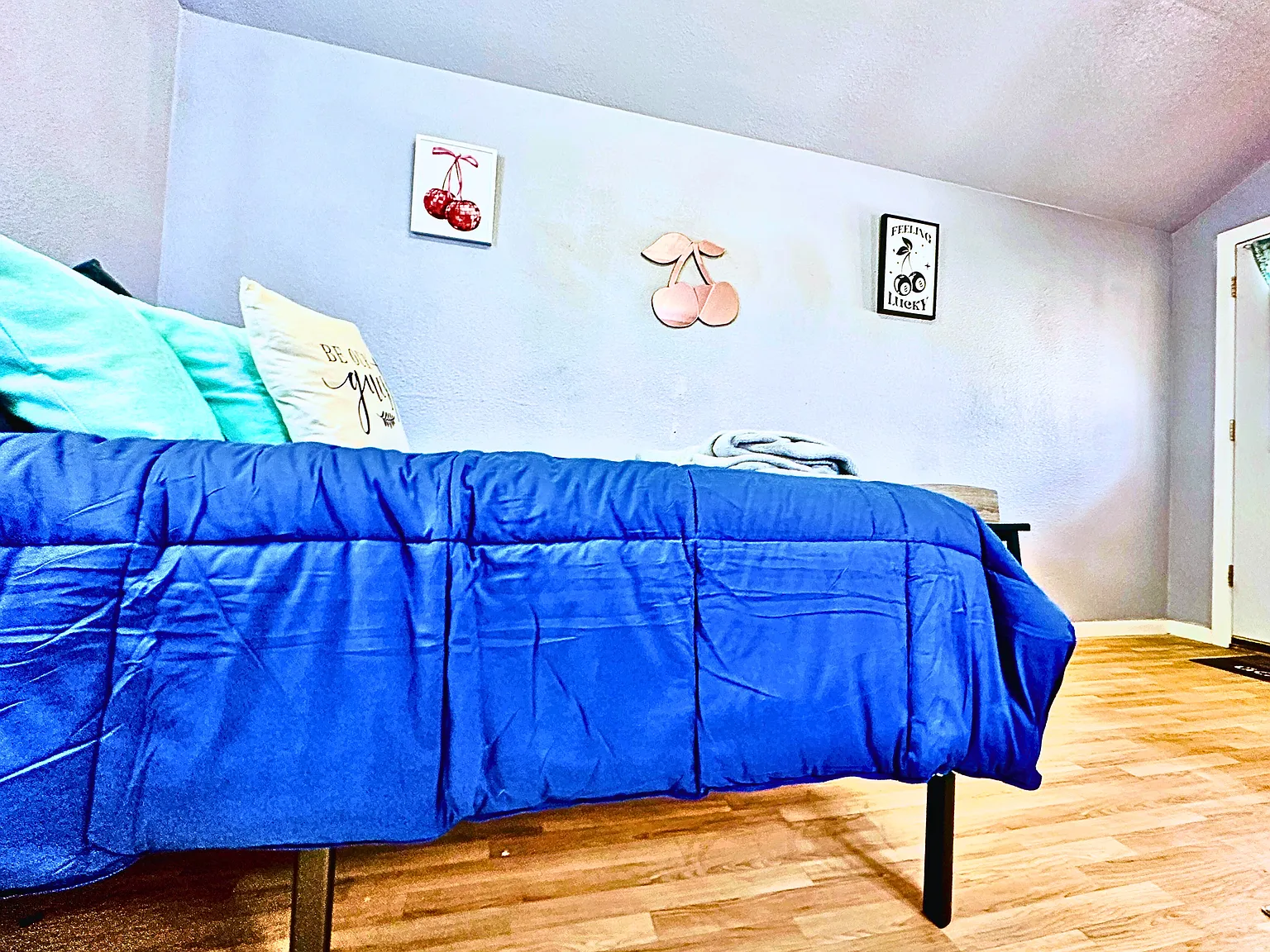 Studio, 185 sqft, $1,200 — Photo 3