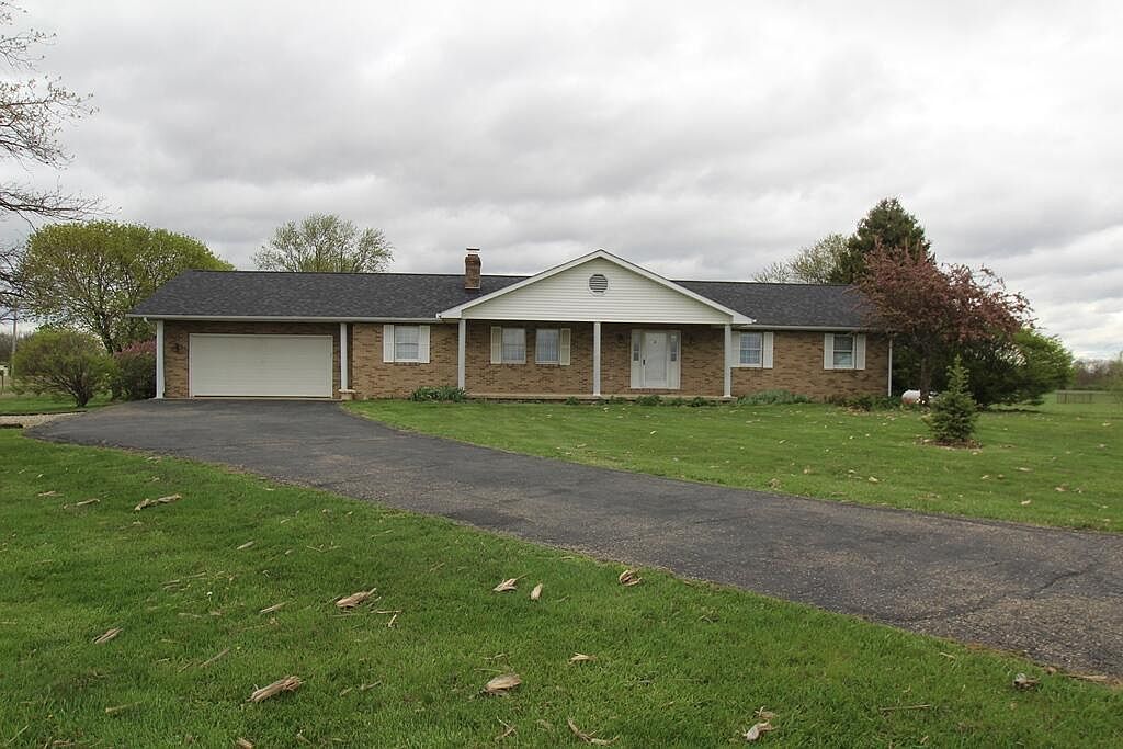 11946 Yankeetown Pike, Mount Sterling, OH 43143 Zillow