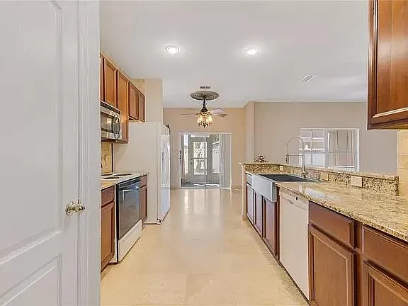 3825 Blue Dasher Dr — Photo 7