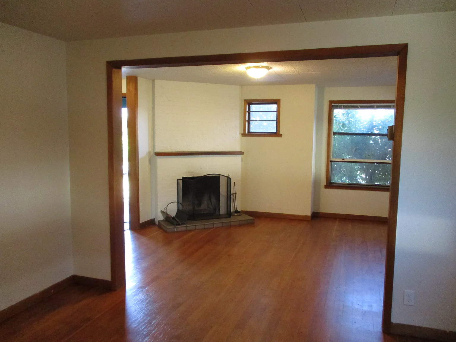 2 bed, 1130 sqft, $1,995 — Photo 4