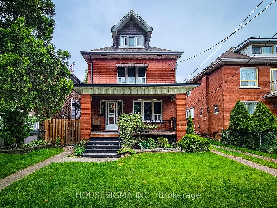 46 Ottawa St S #2