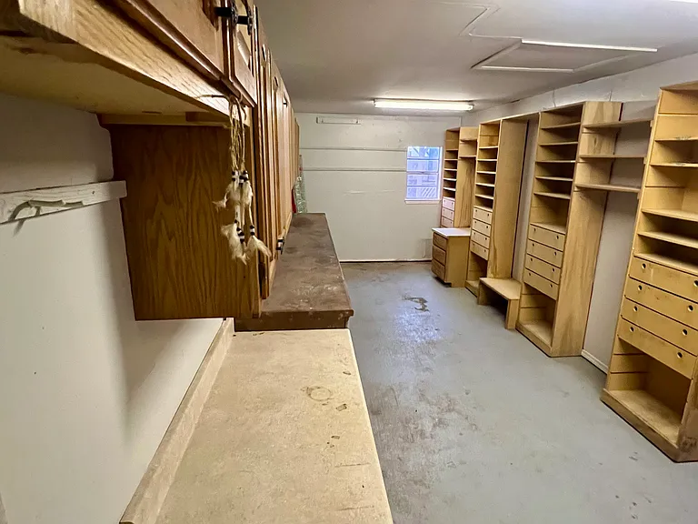 606 Iowa St — Photo 37