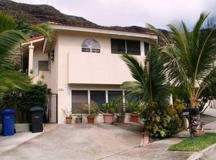 832 Kealahou St, Honolulu, HI 96825
