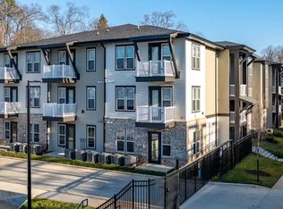 2411 N Poplar St #8306, Charlotte, NC 28206
