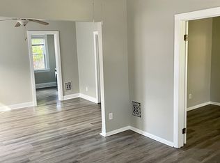 1535 Coutant Ave #1, Lakewood, OH