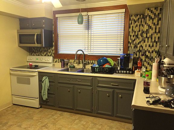 Kitchen (NO appliances stay)