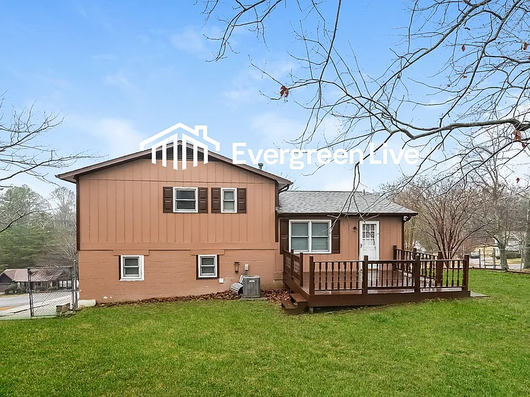 6443 Kimberly Loop — Photo 10