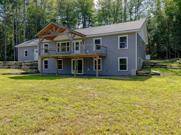 15 Highview Avenue, Hancock, ME 04640