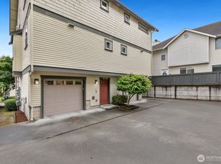4840 40th Ave SW #A, Seattle, WA 98116