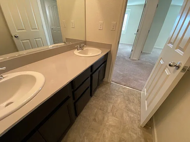 1345 Harvest Glen Way — Photo 30