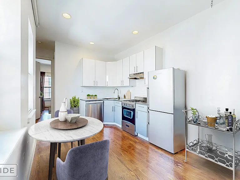 10 Clermont Ave #4R — Photo 4