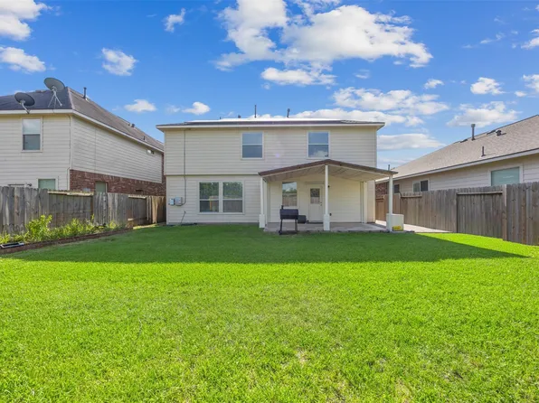 24415 Lakecrest Bend Dr, Katy, TX 77493
